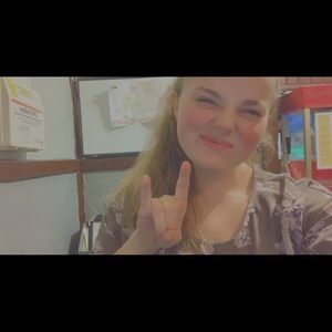 Meet your Posher, Allison